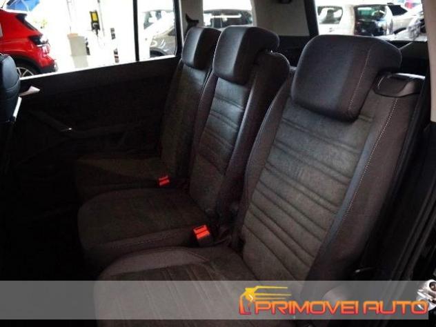 VOLKSWAGEN Touran 2.0 TDI 116CV SCR DSG Comfortline BlueMotion Tech. rif. 20033698 - Foto 4