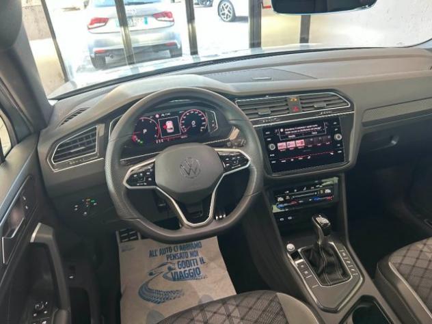 VOLKSWAGEN Tiguan 2.0 TDI 150 CV SCR DSG R-Line rif. 23979242 - Foto 7