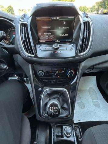 Ford C-Max 1.5 TDCi 120 cv S&S Plus - Foto 9