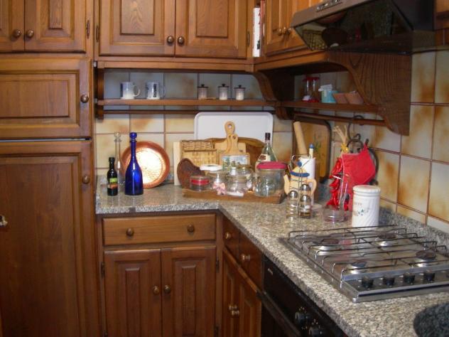 APPARTAMENTO INDIPENDENTE di 7 vani e di 160 mq (CAMAIORE) rif. 1024 - Foto 15