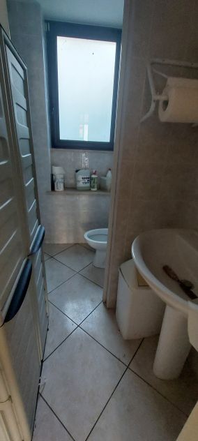 SCORRANO AFFITTASI LOCALE COMMERCIALE 300 € - Foto 4