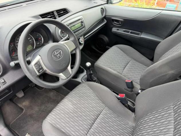 TOYOTA Yaris 1.0 5 porte Lounge rif. 24149929 - Foto 5