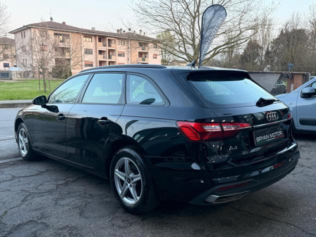 Audi A4 Avant 30 TDI/136 CV S tronic Business Advanced - Foto 3