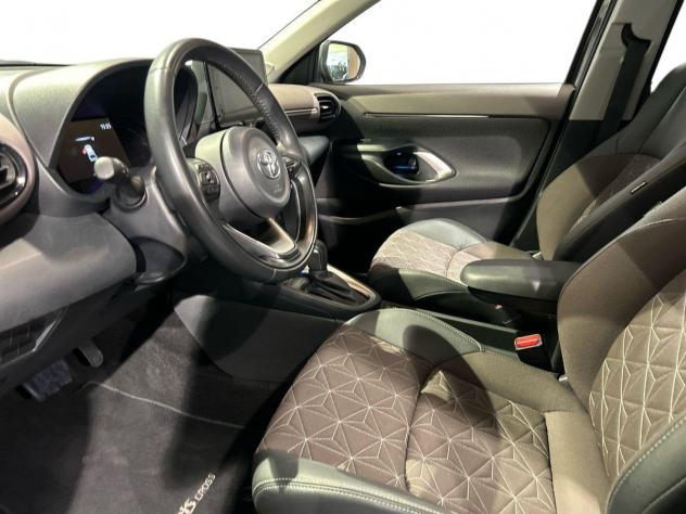 Toyota Yaris Cross 1.5 Hybrid 5p. E-CVT Lounge AWD - Foto 8