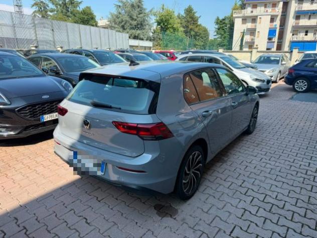 VOLKSWAGEN Golf 2.0 TDI DSG SCR Life rif. 23950135 - Foto 4