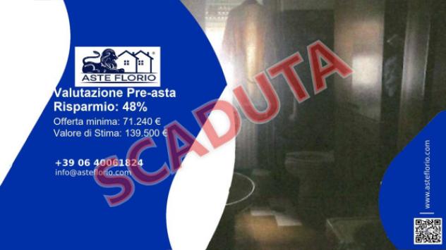 Immobile in asta di 107 m², box auto in vendita a Foligno