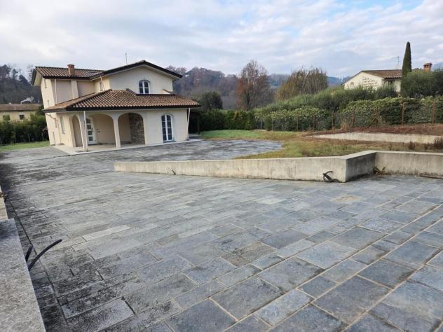 Villa in vendita a Gragnano - Capannori 200 mq Rif: 1383548