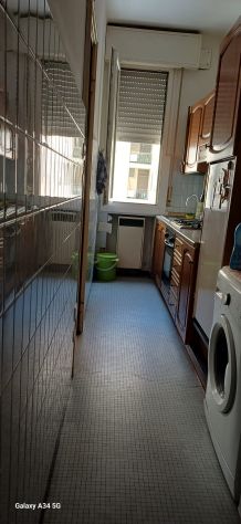 Stanza singola a ragazza zona piazza dei Martiri - Foto 4