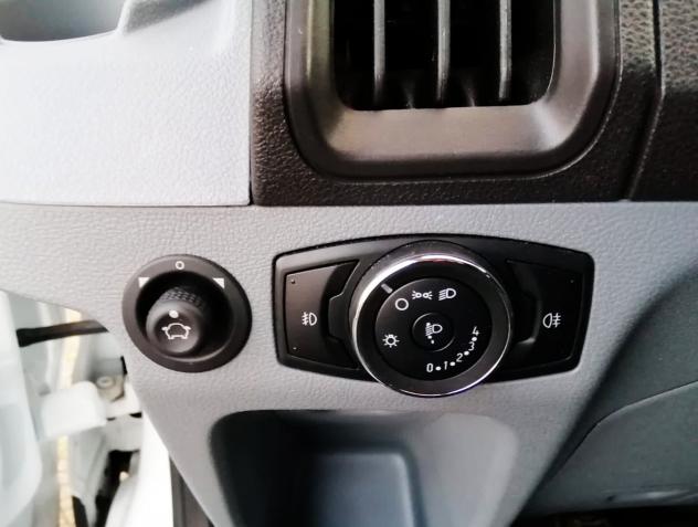 Ford Transit 2.0 TDCI 170CV L2H3 9P - ALTO/MEDIO - IVA COMPRESA - Foto 5