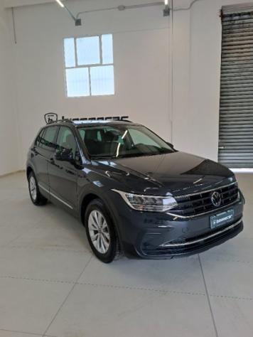 VOLKSWAGEN Tiguan 2.0 TDI 150 CV SCR DSG Life i.e rif. 23698801 - Foto 2
