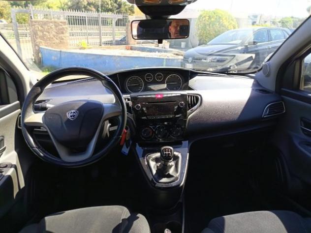 LANCIA Ypsilon 1.2 69 CV 5 porte Platinum rif. 24088575 - Foto 9