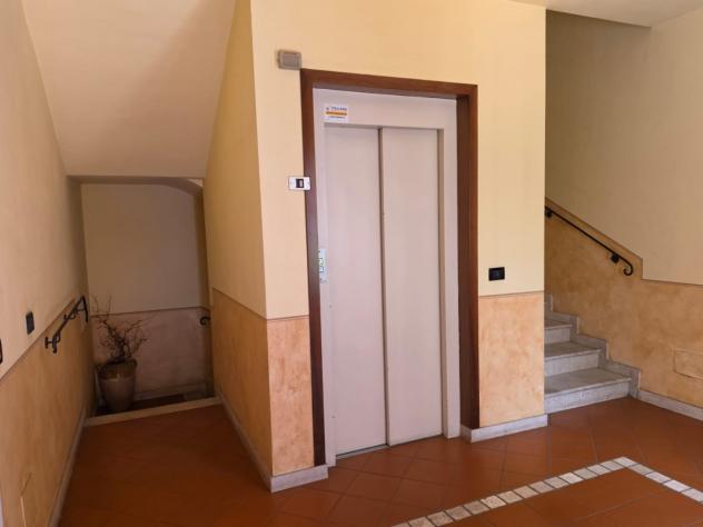 Elegante quadrilocale con box doppio - Foto 4