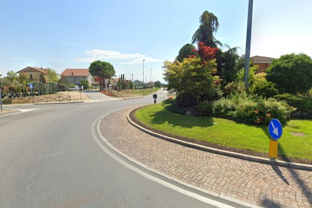 VINOVO GRAZIOSO QUADRILOCALE RISTRUTTURATO CON GIARDINO - Foto 2
