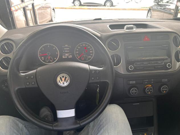 Volkswagen Tiguan 2.0 TDI DPF 4MOTION Sport & Style - Foto 8