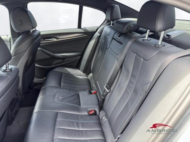 BMW 545 Serie 5 e xDrive M-Sport rif. 23802331 - Foto 10