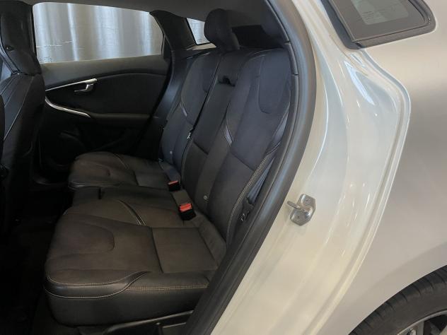 Volvo V40 D2 Momentum - Foto 9