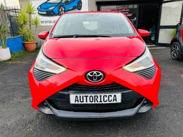 TOYOTA Aygo X-Play 1.0 70CV CARPLAY AUDIO*UNICO PROPARIETARIO* rif. 23302487 - Foto 2