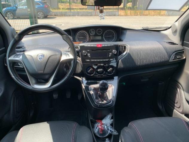 LANCIA Ypsilon 0.9 TwinAir 85 CV 5 porte Metano Ecochic Gold rif. 23973435 - Foto 10