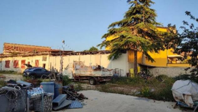 Immobile in asta di 528 m² con più di 5 locali in vendita a Capua - Foto 10