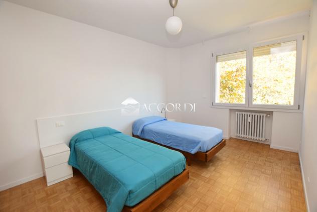 APPARTAMENTO di 4 vani e di 110 mq (CASTELFRANCO VENETO) rif. SW174 - Foto 13
