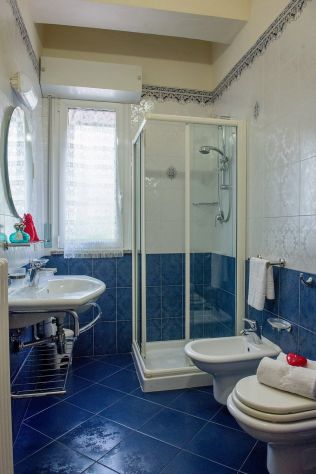 🏖️ Vivi Riccione al Massimo – Centro, Mare e Comfort a Due Passi - Foto 8
