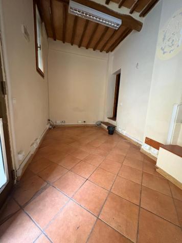 1 Vetrina in affitto a Siena - Foto 3