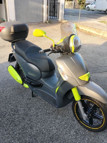 Vendo scooter scarabeo 300s - Foto 6