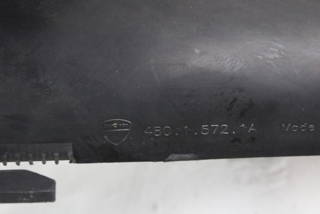 DUCATI HYPERMOTARD 821 48015721A COVER SERBATOIO DESTRA 13 - 15 RIGHT TANK COVER - Foto 3
