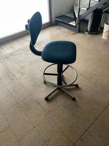 SGABELLO GIREVOLE/REGOLABILE - Foto 2