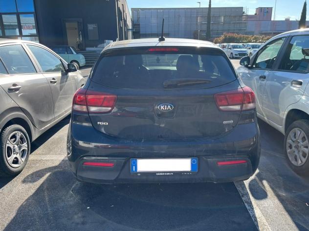 Kia Rio 1.4 CRDI 90cv COOL - Foto 5