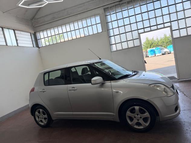 Suzuki Swift 1.3 5p. GLX AUTOMATICO - Foto 4