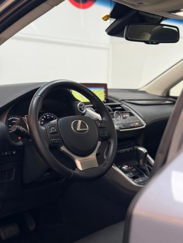 Lexus NX 300h 2.5 Hybrid 155CV 4WD Luxury 07/2020 EURO 6D - Foto 5