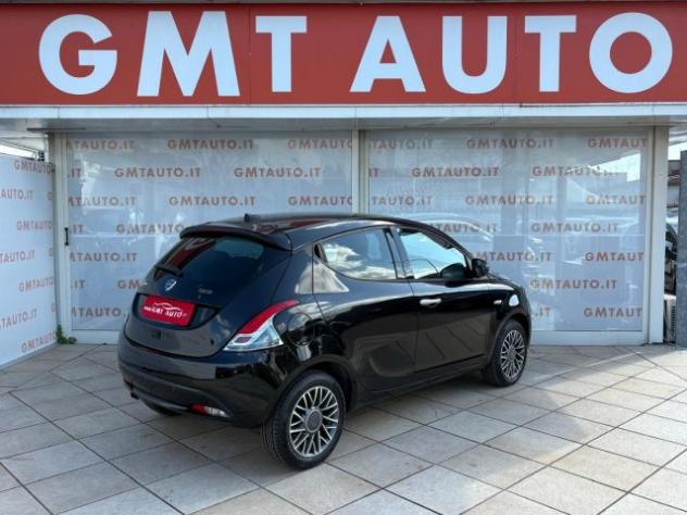 LANCIA Ypsilon 1.0 69CV HYBRID CLIMA VOLANTE MULTIFUNZIONE rif. 23407571 - Foto 5