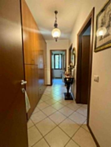 Vendesi per investimento appartamento mq. 90 con garage doppio - Foto 13