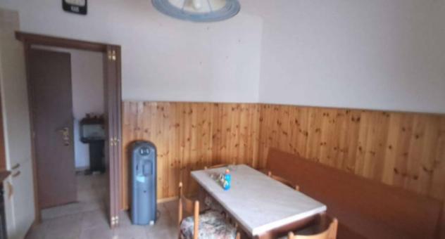 Immobile in asta di 82 m², box auto in vendita a Gorla Maggiore - Foto 8