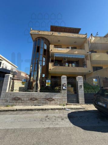 APPARTAMENTO di 4 vani e di 120 mq (MESSINA) rif. 3VS17829 - Foto 4