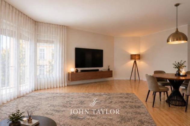 Appartamento di 190 m² con 5 locali e box auto doppio in vendita a Milano - Foto 2