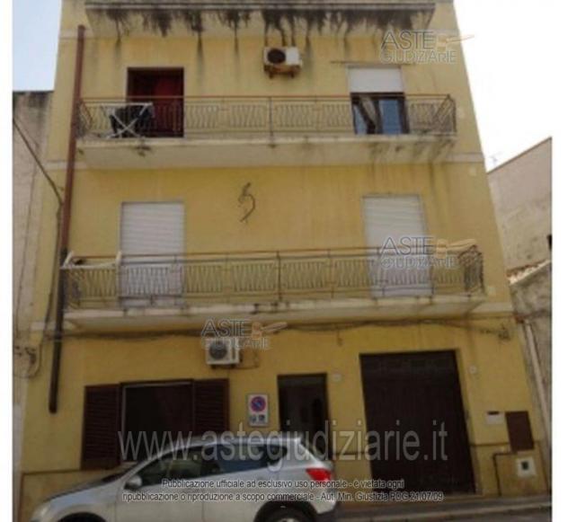 IMMOBILI-IMMOBILE RESIDENZIALE-Via Poggioreale n. 12/a
