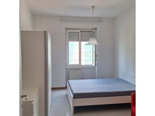 Room in Via Bari, Milano for 60 m² with 2 bedrooms