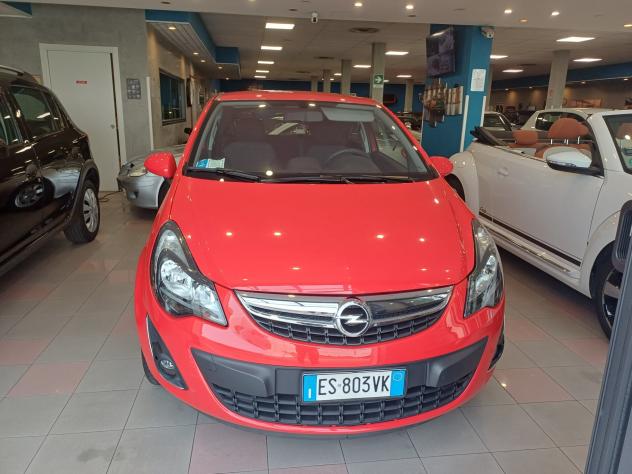 Opel Corsa 1.2 85CV 3 porte GPL-TECH Edition adatta a neopatentati