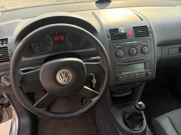 VOLKSWAGEN Touran 1.9 TDI 105CV DPF Highline rif. 24056216 - Foto 7