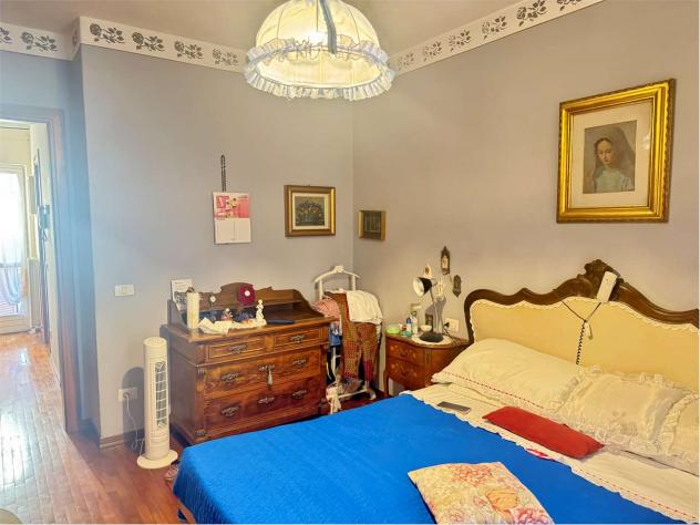 V000592 - NUDA PROPRIETÀ – Trilocale su tre livelli in centro città - Foto 18