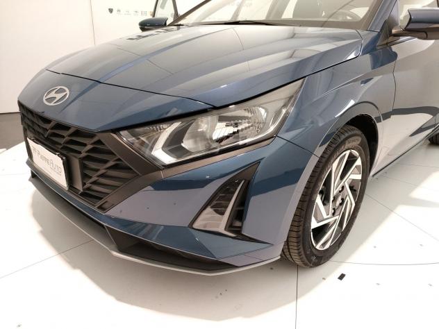 Hyundai i20 I20 PE MY25 1.2 MT CONNECTLINE % - Foto 9