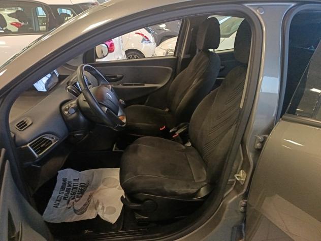 Lancia Ypsilon Ypsilon 1.0 FireFly 5 porte S&S Hybrid Gold - Foto 8