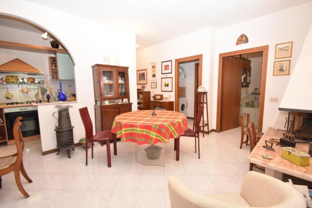 Appartamento in vendita a Colle di Val d'Elsa 92 mq Rif: 1451515