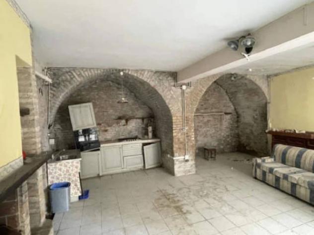 Immobile in asta di 352 m² con più di 5 locali in vendita a Santa Vittoria in Matenano - Foto 4