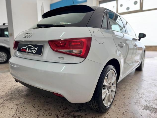 Audi A1 1.6 TDI 105 CV Ambition - Foto 4