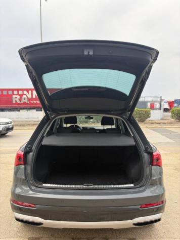 AUDI Q3 35 TDI quattro S tronic Identity Black i.m rif. 24093680 - Foto 9