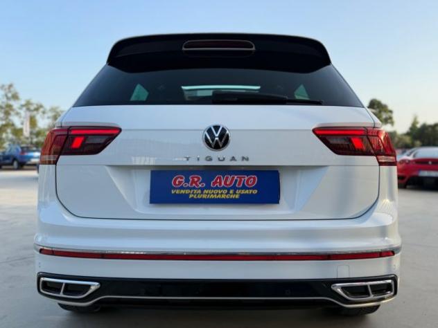 VOLKSWAGEN Tiguan 2.0 TDI R-Line TETTO APRIBILE rif. 24054382 - Foto 7