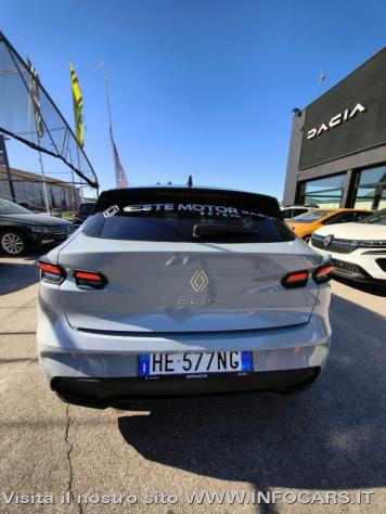 RENAULT Clio techno ECO-G 120CV Promo rif. 24152721 - Foto 2
